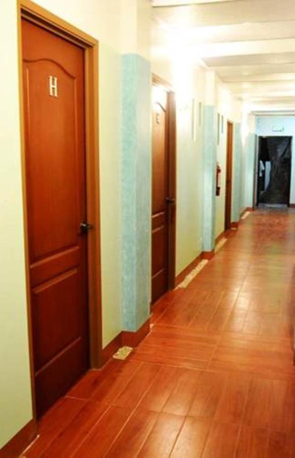 Julieta'S Pension House 푸에르토프린세사 외부 사진